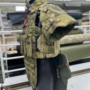 Жилет с дополнительными модулями